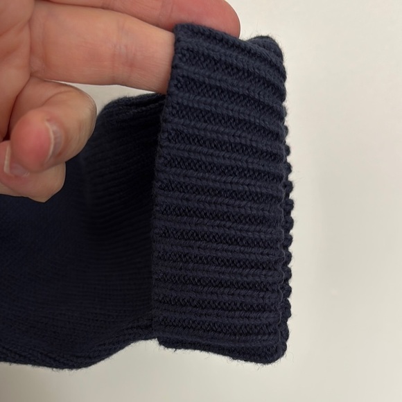 NWOT Navy M 100% Cotton V-Neck Relaxed-Fit Cardigan — Soft, Midweight - Picture 4 of 7